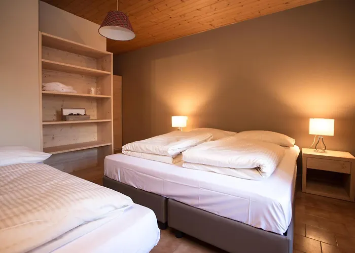 アパート La Feleit *